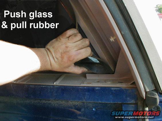 side-remove-1.jpg This is where I prefer to start removing the side windows.  Some silicone spray lube between the rubber & paint makes it easier, but don't use any petrochemical or penetrating oil.  Break all the rubber free from the paint (inside & out) before beginning so it's easier for it to slip out as you work.

Note the integral steel roll bar in the rear lip of the fiberglass camper shell is bolted to the body on '92-96 Broncos.

Push as close as possible to the EDGE of the glass; pushing in the middle will shatter it.  If you're not sure, WEAR GLOVES.

READ THE NEXT SEVERAL CAPTIONS...

See also:
[url=https://www.supermotors.net/registry/media/1172285_1][img]https://www.supermotors.net/getfile/1172285/thumbnail/slider97f250hd.jpg[/img][/url]
