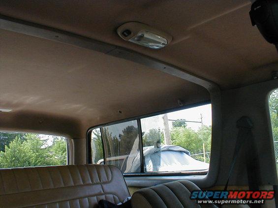 slider-4.jpg '83 sliders in a '96 camper shell on an '82 body with a '99 Taurus dome lamp.

[url=http://www.supermotors.net/registry/media/726814][img]http://www.supermotors.net/getfile/726814/thumbnail/domesss.jpg[/img][/url]