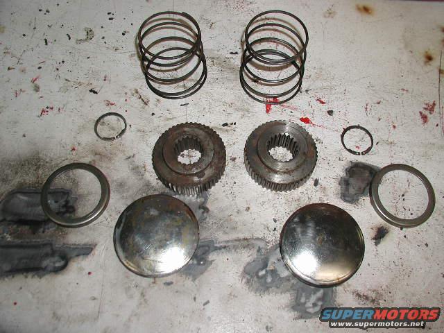 D44 drive flanges. Solid steel gears. Probably the best for hard four wheeling. 