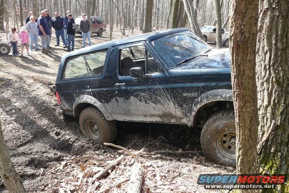 p1040459.jpg Lancaster, PA.  My truck got stuck on a hill because the passenger side hub got stuck.