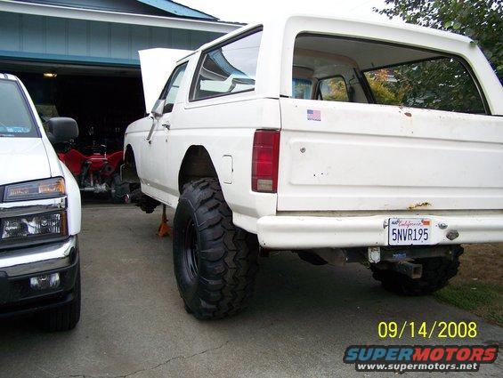 bronco-out-rear-view.jpg 