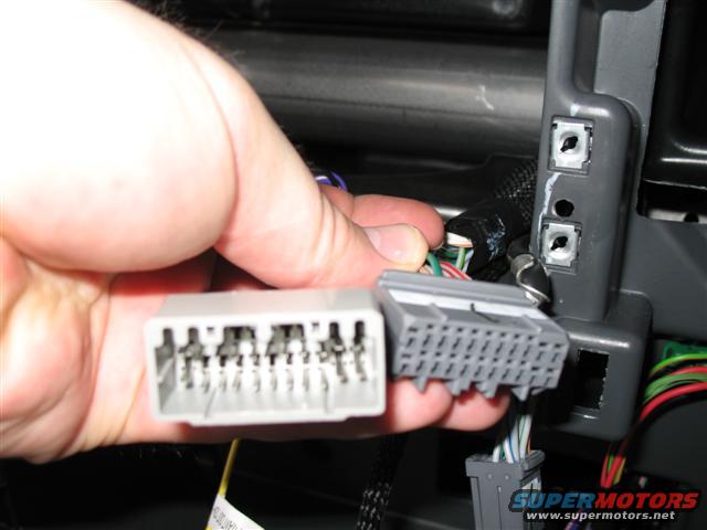 img_2370-(small).jpg Factory Wire harness plugs