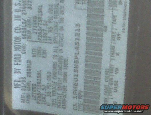 Ford vehicle identification sticker with manufacturing date 01/93 and VIN