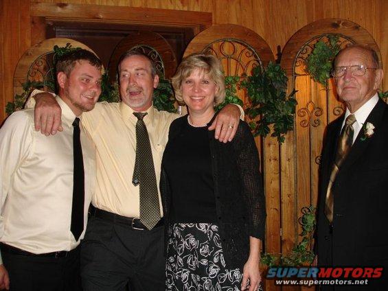 family.jpg 