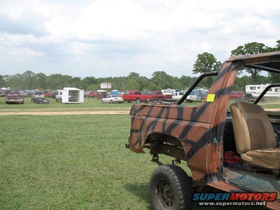 soggy-bottoms-5.2.09-002.jpg Tons of people there...