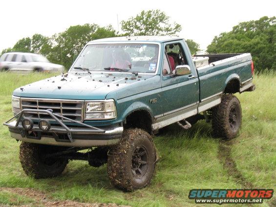 soggy-bottoms-5.2.09-035.jpg Minto would look awesome with black rims