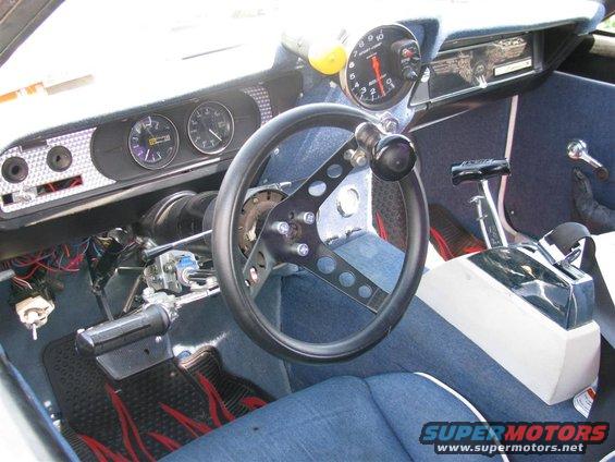 img_5977-(large).jpg Not the controls. 