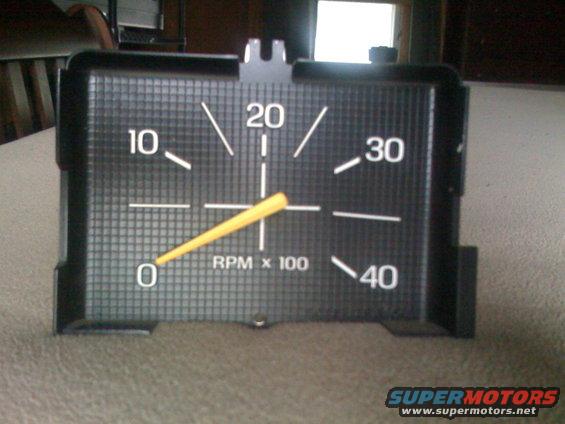 F600 Tach
Ford Part # E0TF-17360-Y

Pin Configuration

C    G
8     B