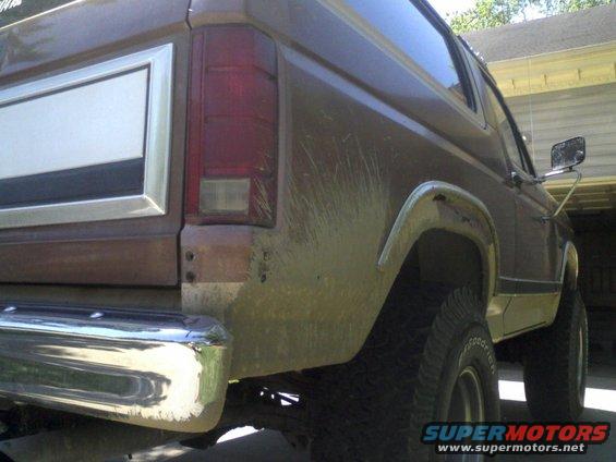 lil bit o' mud