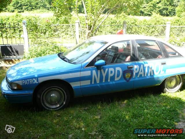 capr91-clowncar.jpg nypd caprice clowncar