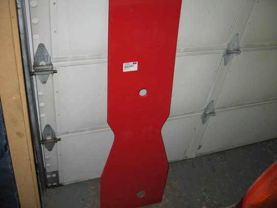 1 glide plate (puckboard) for 2000 Honda TRX350 4x4, new - $50
