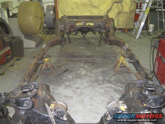 img_0241-(large).jpg Let's take it apart more.