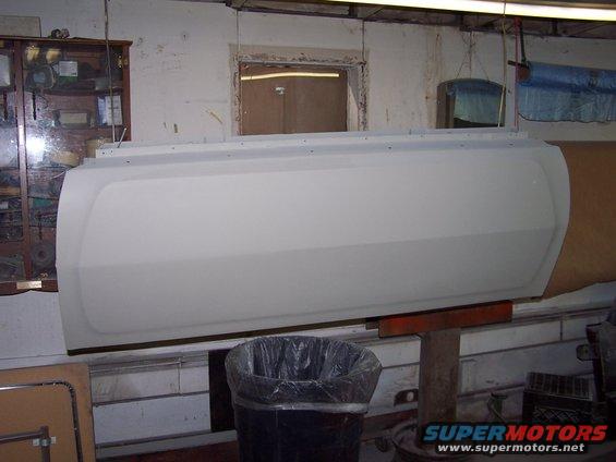 Tail gate