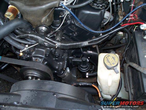 my-pics-102.jpg mechanical fuel pump, soon to be long gone! holley blue is coming to replace it.