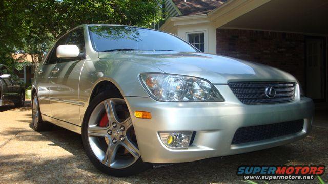 Lexus IS300