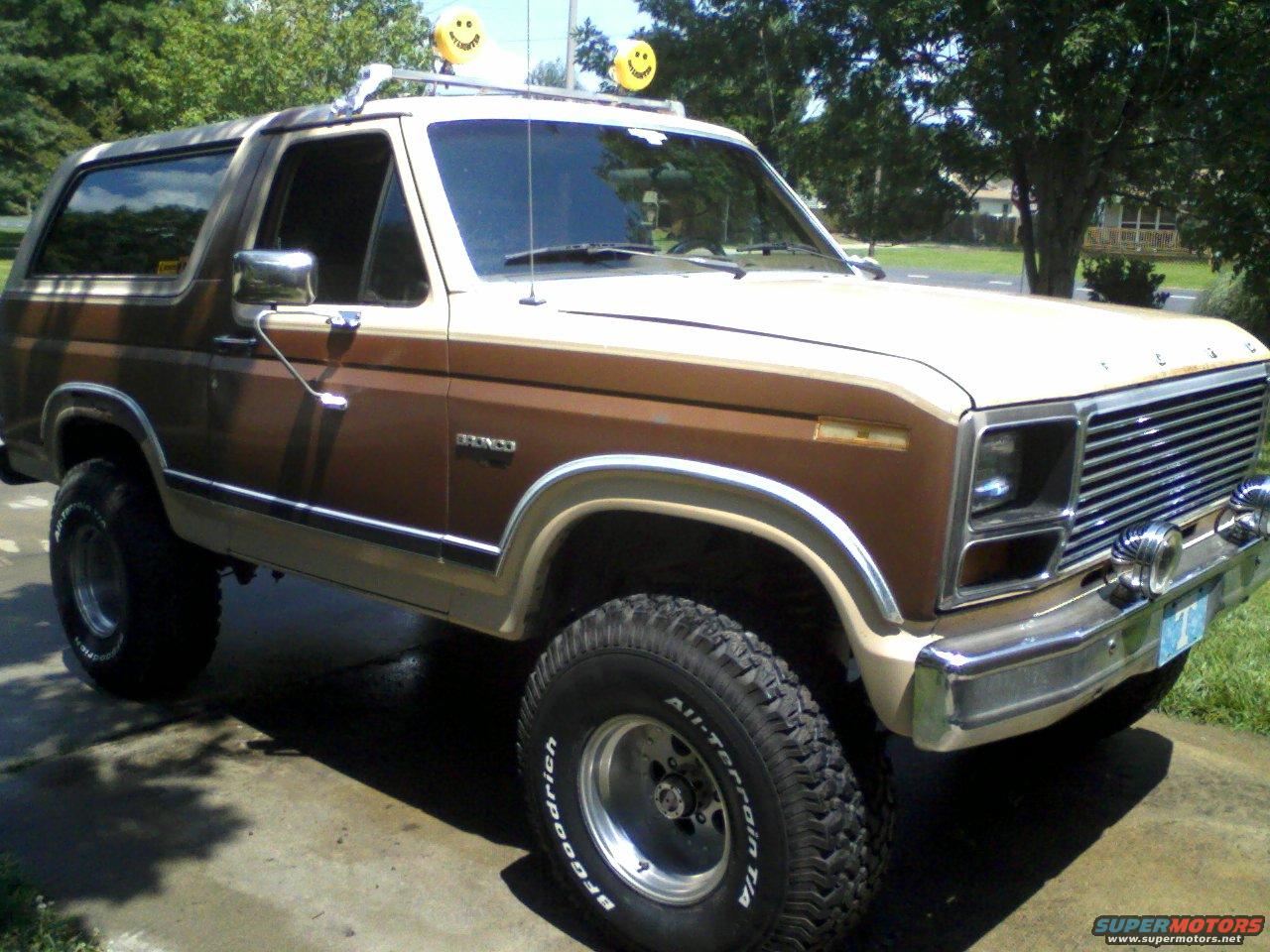 1986 Ford Bronco photo