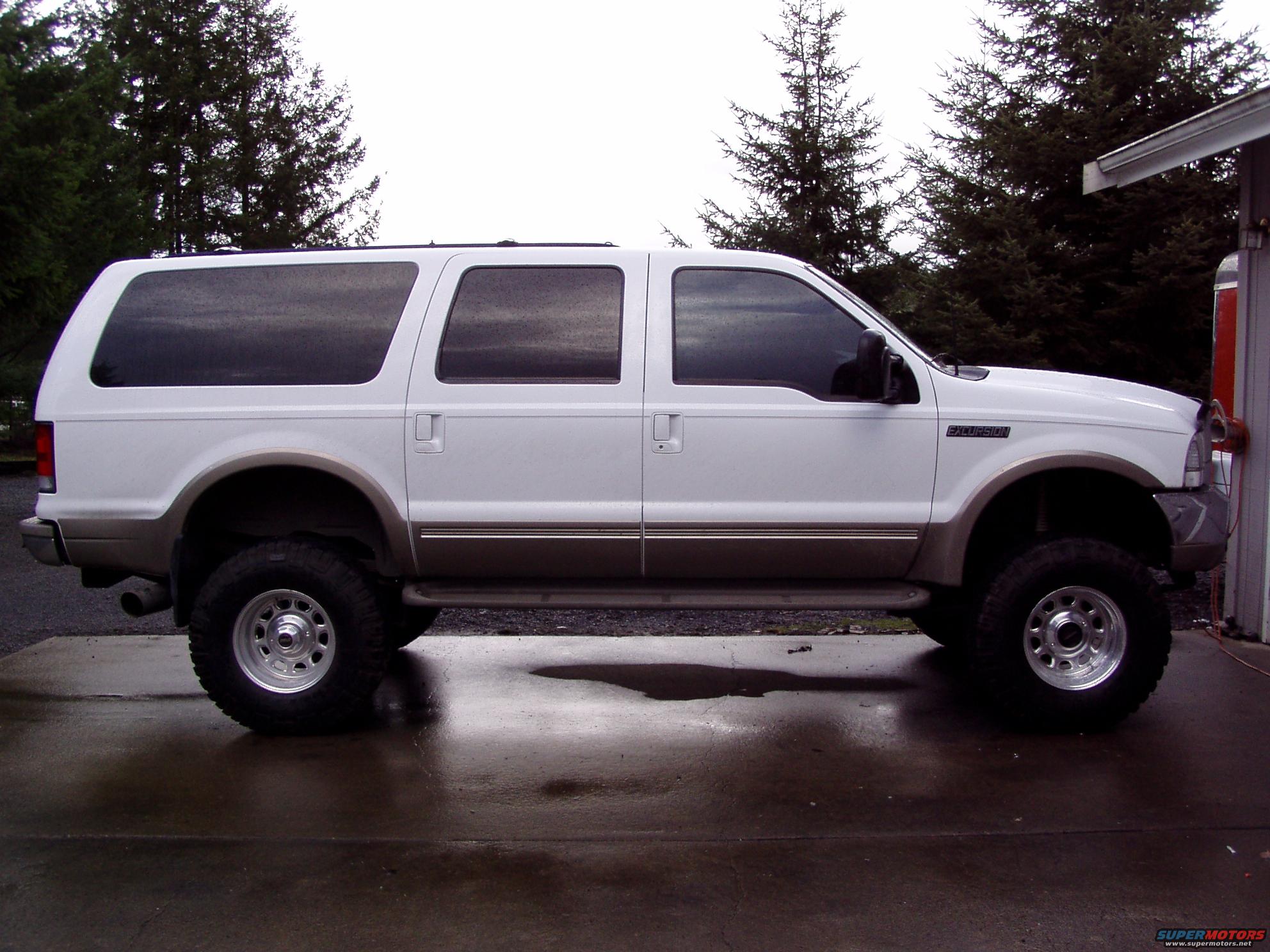 Ford Excursion