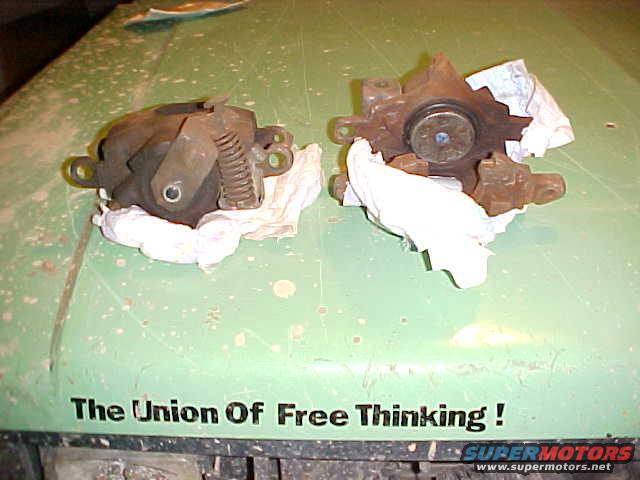 eldo.calipers.jpg a set of used Cadilac eldorado brake calipers for the 14bff rear end.  they are used because they have a parking brake.  