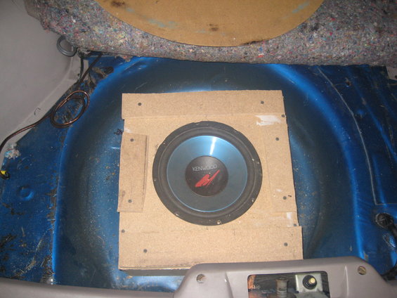 Kenwood subwoofer in trunk enclosure