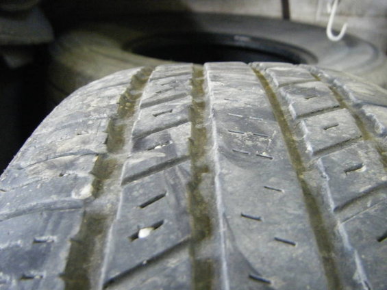 set of 4 General Ameri-G560 Tires 