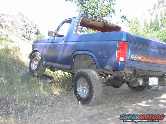 removing the swaybars definately helps the flex!