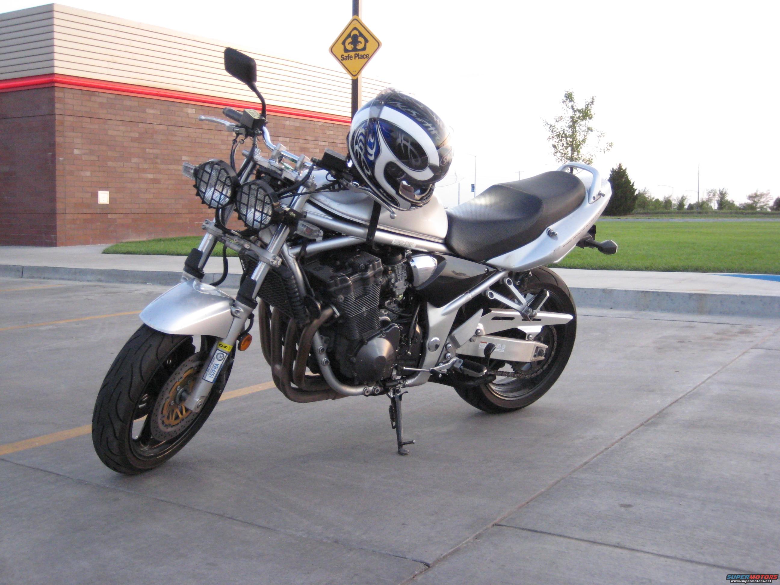 2003 Suzuki Bandit S photo