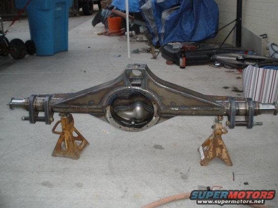 Rear axle assembly on jack stands