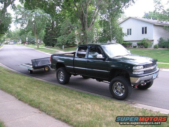 img_4932.jpg finally got a sled trailer!!! :)