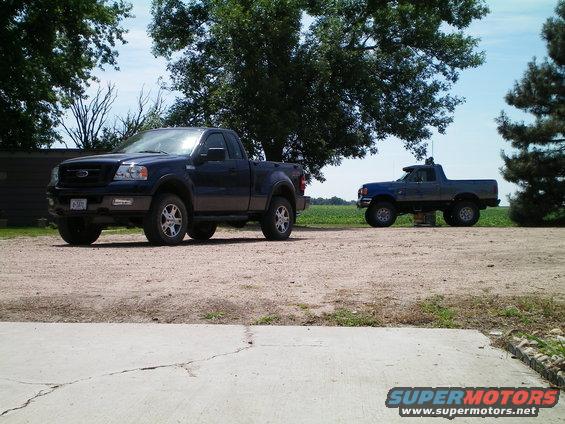 100_0345.jpg 2..5 hbs leveling kit
