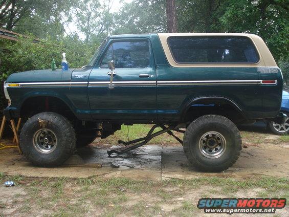 bronco with lift and 38 tires