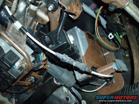 p1010095hv6.jpg Tremco unit without foot padel hooked up