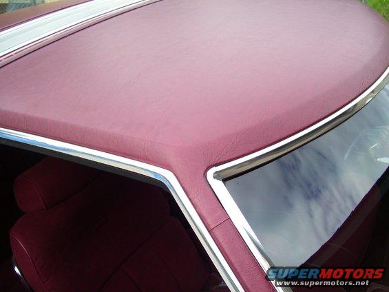 1979 Ford Thunderbird maroon vinyl roof and interior detail