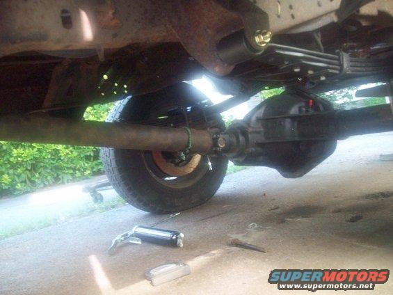 100_0423.jpg setting pinion angle