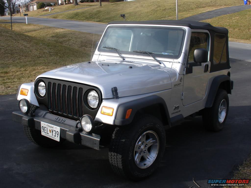 1985 Ford Bronco photo