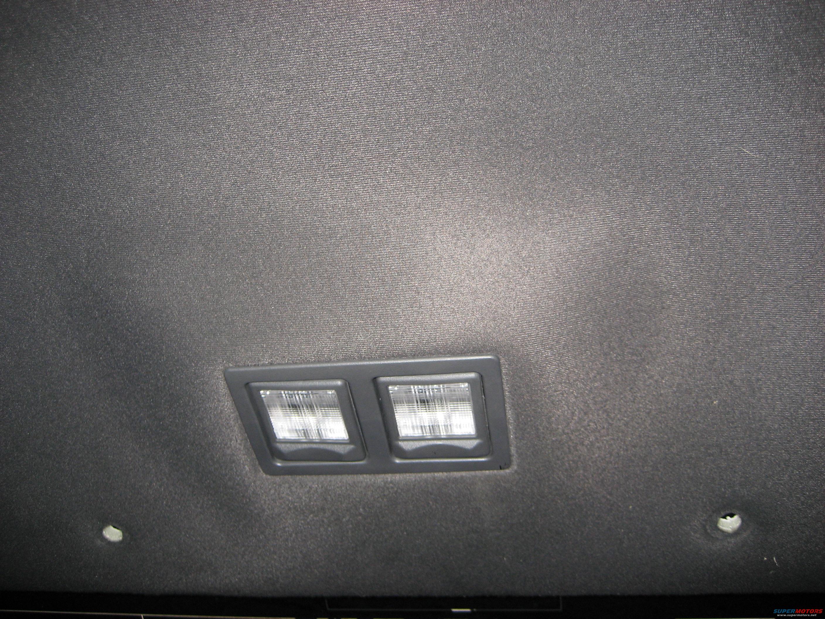 1999 Ford Crown Victoria photo