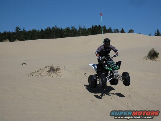 img_1588.jpg My new raptor 660