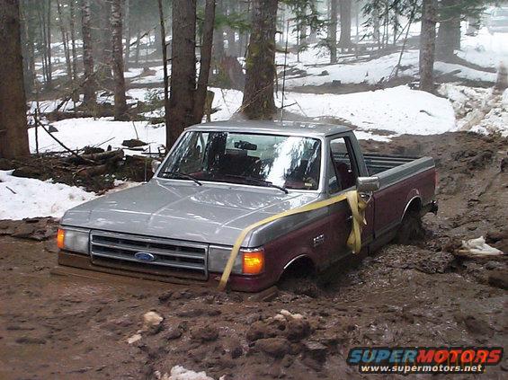 k31.jpg Coming through!  TSF Shoot n' Run, 2/16/2002