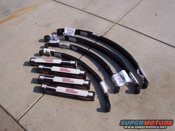 100_0488.jpg New 4" lift springs and shocks from Hell Creek Suspension