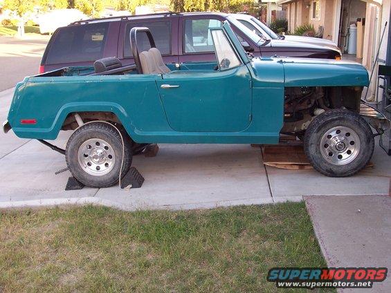 100_0503.jpg The rear springs installed.