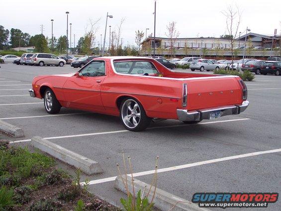 100_2651.jpg rearview with the "stock" coil springs installed in the rear and the stock "small block" coils in front. That's it-no more changes until air-bags get installed in the future.