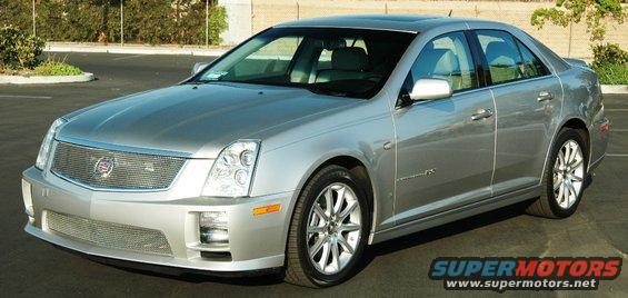 Silver 2006 Cadillac STS 3q-front view