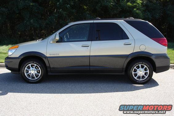 Side view of a 2002 Buick Rendezvous