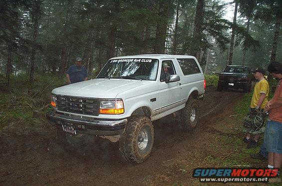 dcp_4242.jpg Getting ready to go through the Firefox trail mud hole.  (5/24/2003)