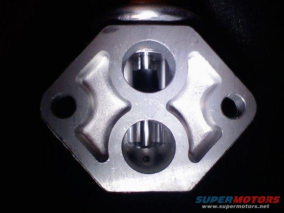 Idler air control valve, new. notice there is no spring..... hmmmmm?