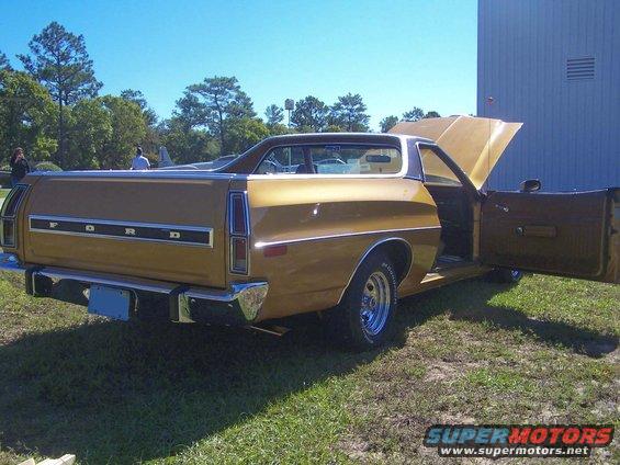 show2.jpg 1973 FORD RANCHERO 500 EXPLORER FOR SALE

158,663 miles
FMX 3-spd
351C 2V
AM Radio
AC
ASKING $15K
CRAIGSLIST: http://pensacola.craigslist.org/cto/1411448263.html