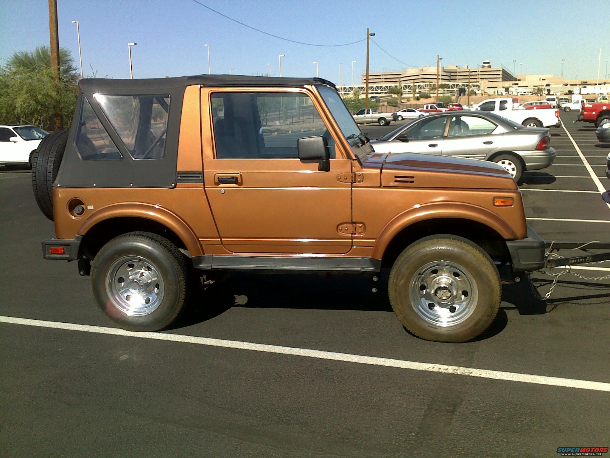 Suzuki Samurai