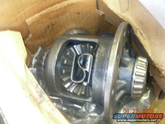 Differential gears and bearing in cardboard box