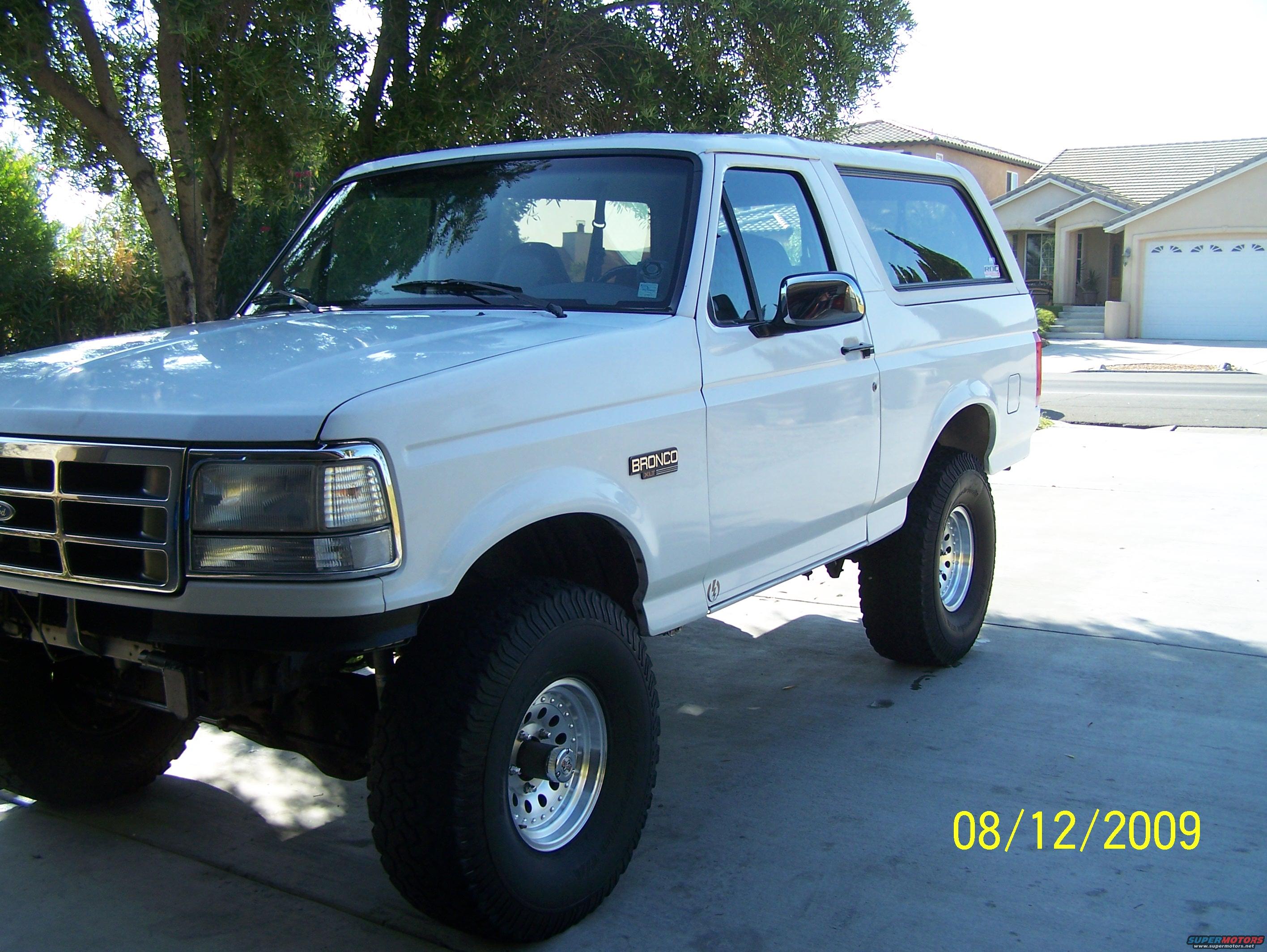 1995 Ford Bronco “the juice”