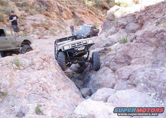 1986 Toyota Hilux climbing rocks, front view