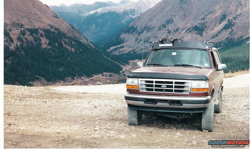 1996 Ford Bronco photo